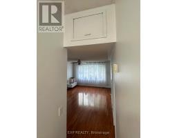 981 JALNA BOULEVARD - 17
