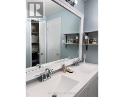981 JALNA BOULEVARD - 22