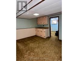 981 JALNA BOULEVARD - 33