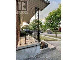 981 JALNA BOULEVARD - 4