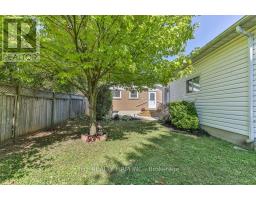 56 TOULON CRESCENT - 46