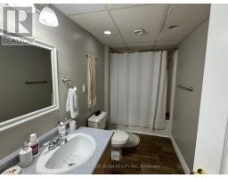 28 MELANIE DRIVE - 12