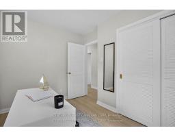 10 FRONTENAC ROAD - 23