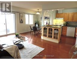 504 - 858 COMMISSIONERS ROAD E - 31