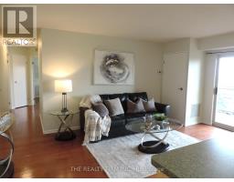 504 - 858 COMMISSIONERS ROAD E - 32