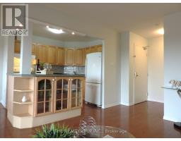 504 - 858 COMMISSIONERS ROAD E - 33