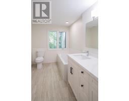 3 - 70 SUNNYSIDE DRIVE - 25