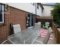 48 - 971 ADELAIDE STREET - 22