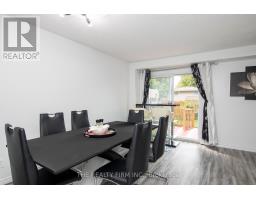 48 - 971 ADELAIDE STREET - 9