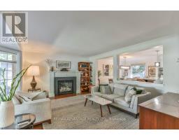 70 FAIRLANE ROAD - 10