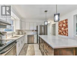 70 FAIRLANE ROAD - 16