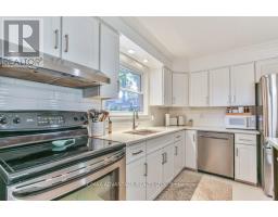 70 FAIRLANE ROAD - 17