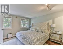 70 FAIRLANE ROAD - 27