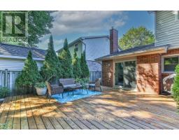 70 FAIRLANE ROAD - 46