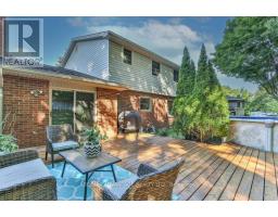 70 FAIRLANE ROAD - 47