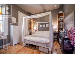 434 ENGLISH STREET - 12