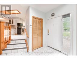 23 TOULON CRESCENT - 10