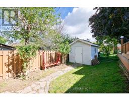 23 TOULON CRESCENT - 29