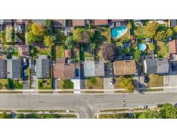 262 ADMIRAL DRIVE - 44