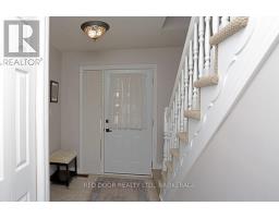 41 LUTON CRESCENT - 4