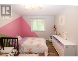 85 AUGUSTA CRESCENT - 20