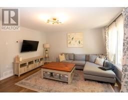 85 AUGUSTA CRESCENT - 3