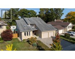 983 COUNTRY CLUB CRESCENT - 3