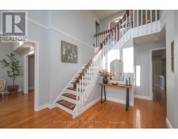 983 COUNTRY CLUB CRESCENT - 6