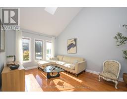 983 COUNTRY CLUB CRESCENT - 7
