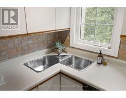 30 - 1399 COMMISSIONERS ROAD W - 14