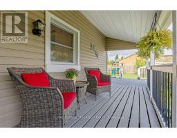 217 SHACKLETON STREET - 37