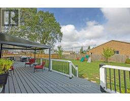 217 SHACKLETON STREET - 5
