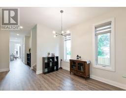 31 - 101 SWALES AVENUE - 9