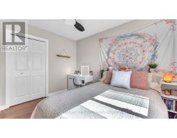 579 HARTOP PLACE - 19