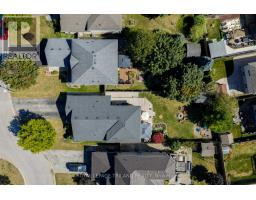 579 HARTOP PLACE - 5