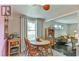 207 EAST STREET - 11