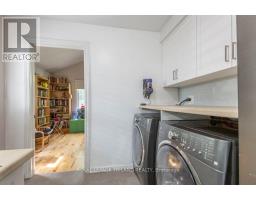 207 EAST STREET - 28