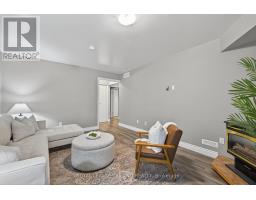 513 SASKATOON STREET - 16