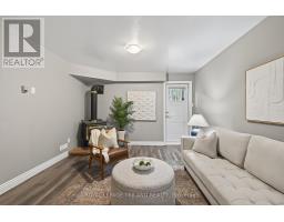 513 SASKATOON STREET - 17