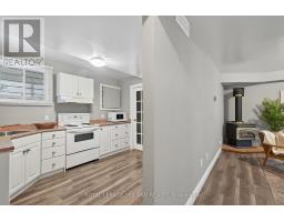 513 SASKATOON STREET - 21