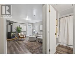 513 SASKATOON STREET - 23