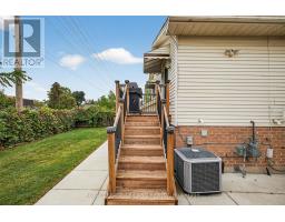 513 SASKATOON STREET - 35