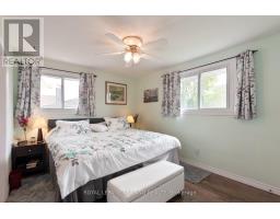 11 GREGORY PLACE - 16