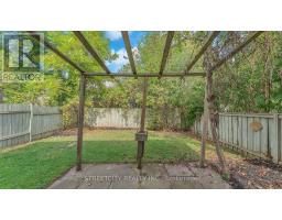 151 WALMER GARDENS - 29