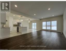 11 TRIEBNER STREET - 3