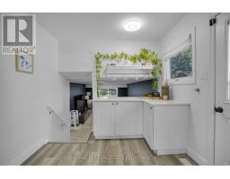 94 EDMUNDS CRESCENT - 11