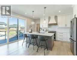 100 FOXBOROUGH PLACE - 14