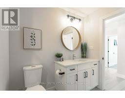 100 FOXBOROUGH PLACE - 25