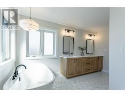 100 FOXBOROUGH PLACE - 30
