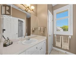 86 CALVERT LANE - 24